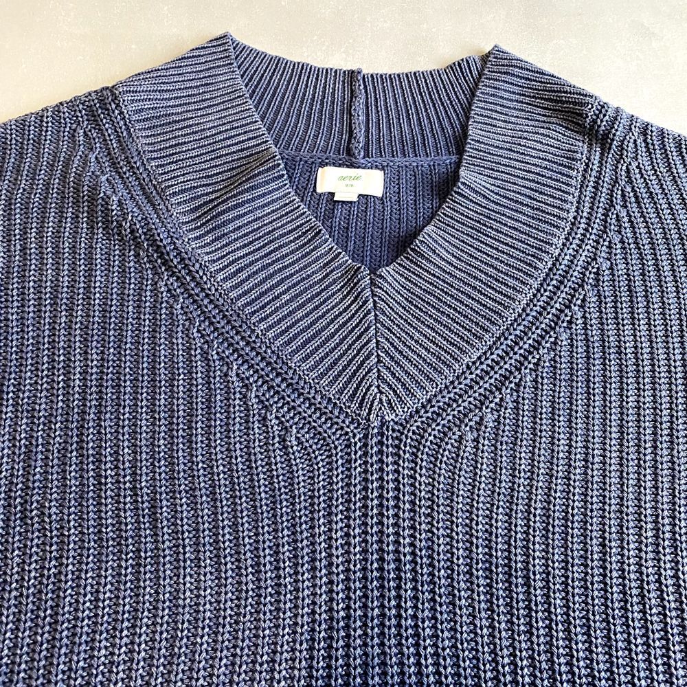 Aerie Sweater Mens Medium Oversized Vneck Knit Long Sleeve Baggy‎ - Picture 2 of 6